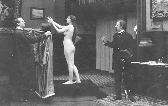 Audrey_Munson_as_nude_art_model_in_movie_Inspiration_(1915).jpg